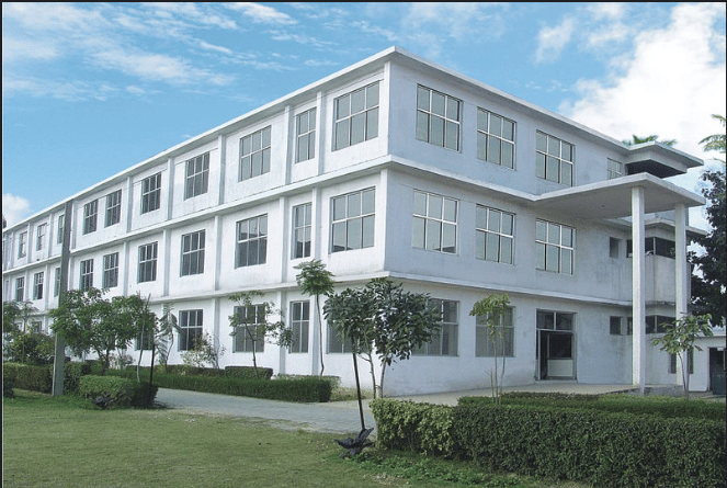 Translam College of Law Meerut Academic Building photo 2